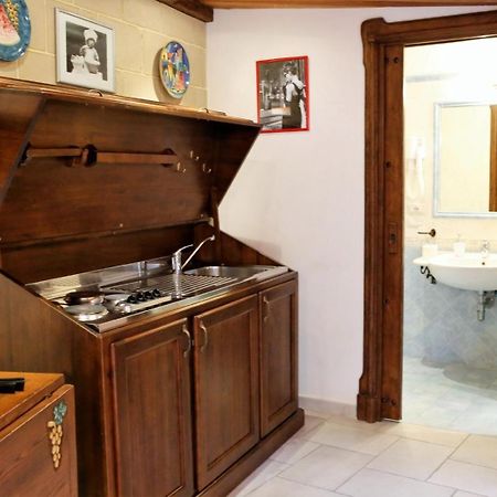 Suite Piazza del Gesù Napoli Esterno foto