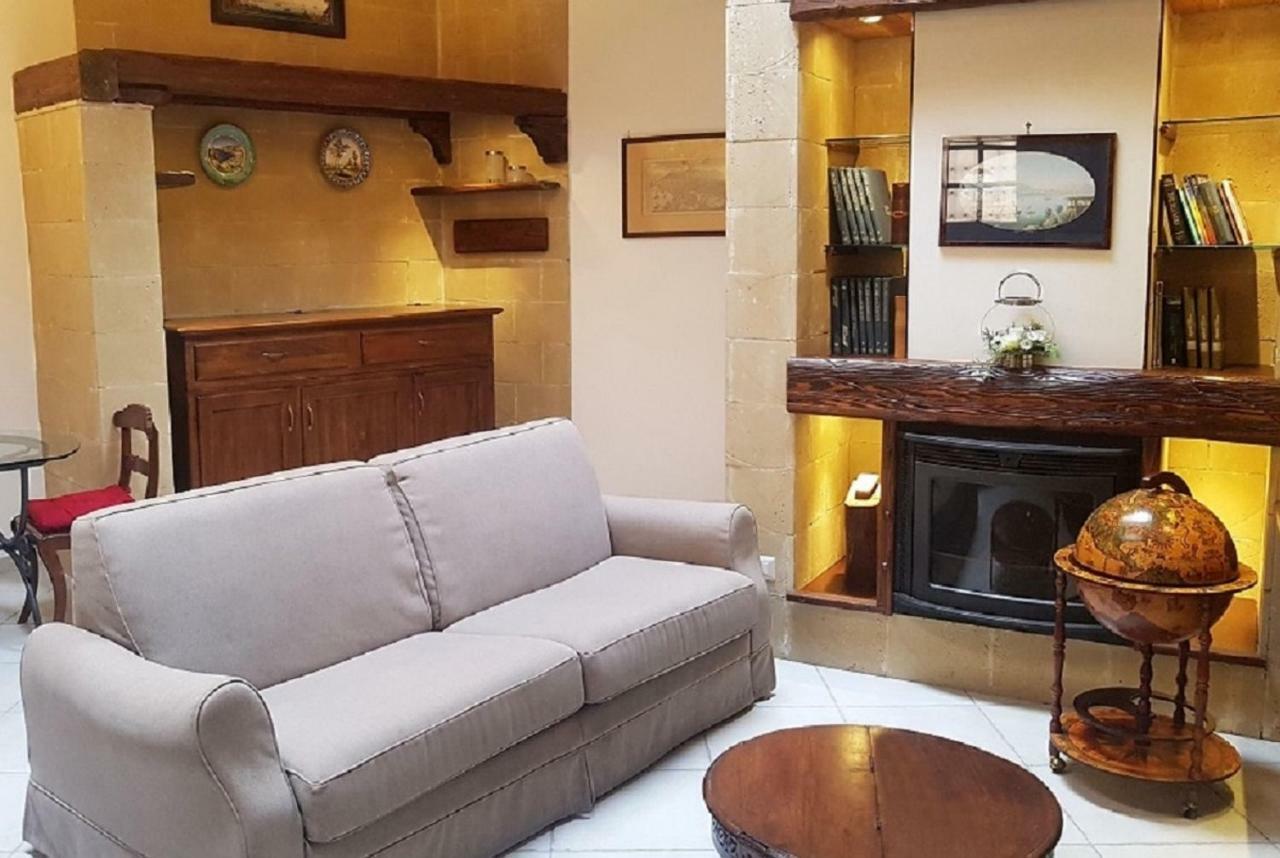 Suite Piazza del Gesù Napoli Esterno foto