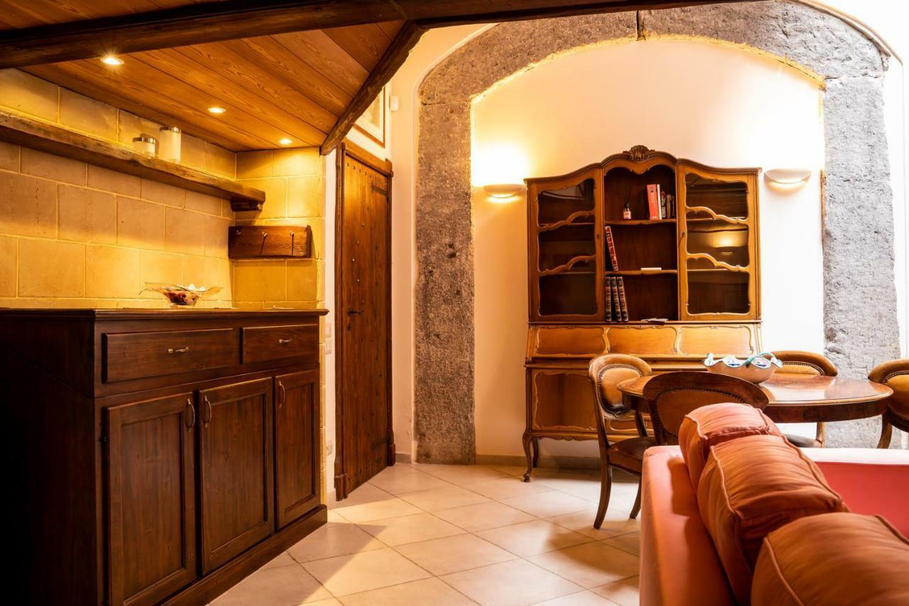 Suite Piazza del Gesù Napoli Esterno foto